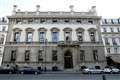 Garrick Club ‘votes to accept female members’